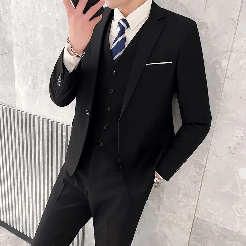 Korean Men Formal Wear - ชุดสูทผู้ชายสำหรับใส่กลางแจ้ง ระบายอากาศได้ดี (เสื้อสูท+เสื้อกั๊ก+กางเกง) แฟชั่นธุรกิจสไตล์เกาหลี ชุดแต่งงานลำลอง ชุดทำงานสุภาพ