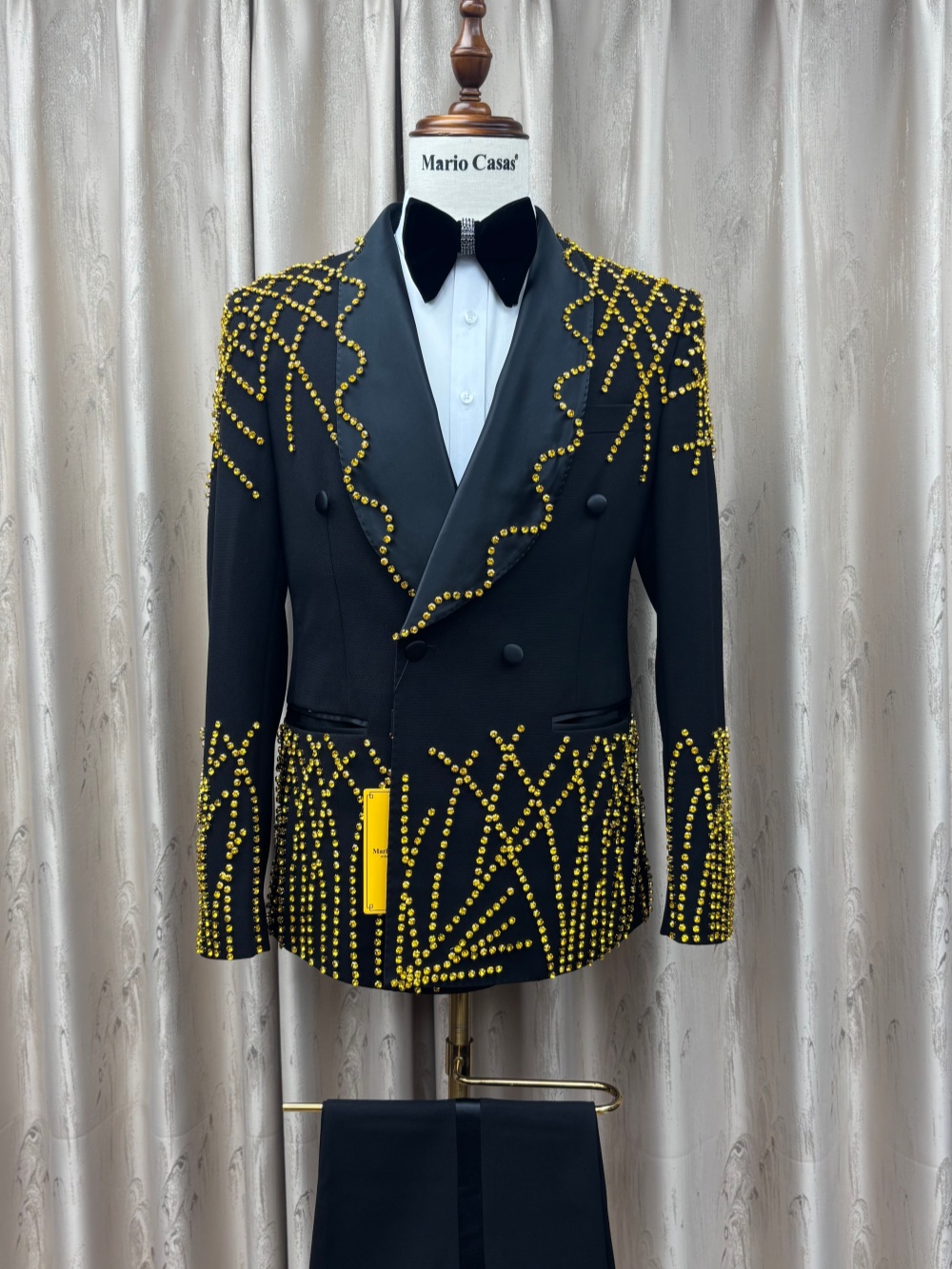 ชุดสูทผู้ชายประดับลูกปัดสุดหรู - Men Formal Wear Clothes บทวิจารณ์และราคา
